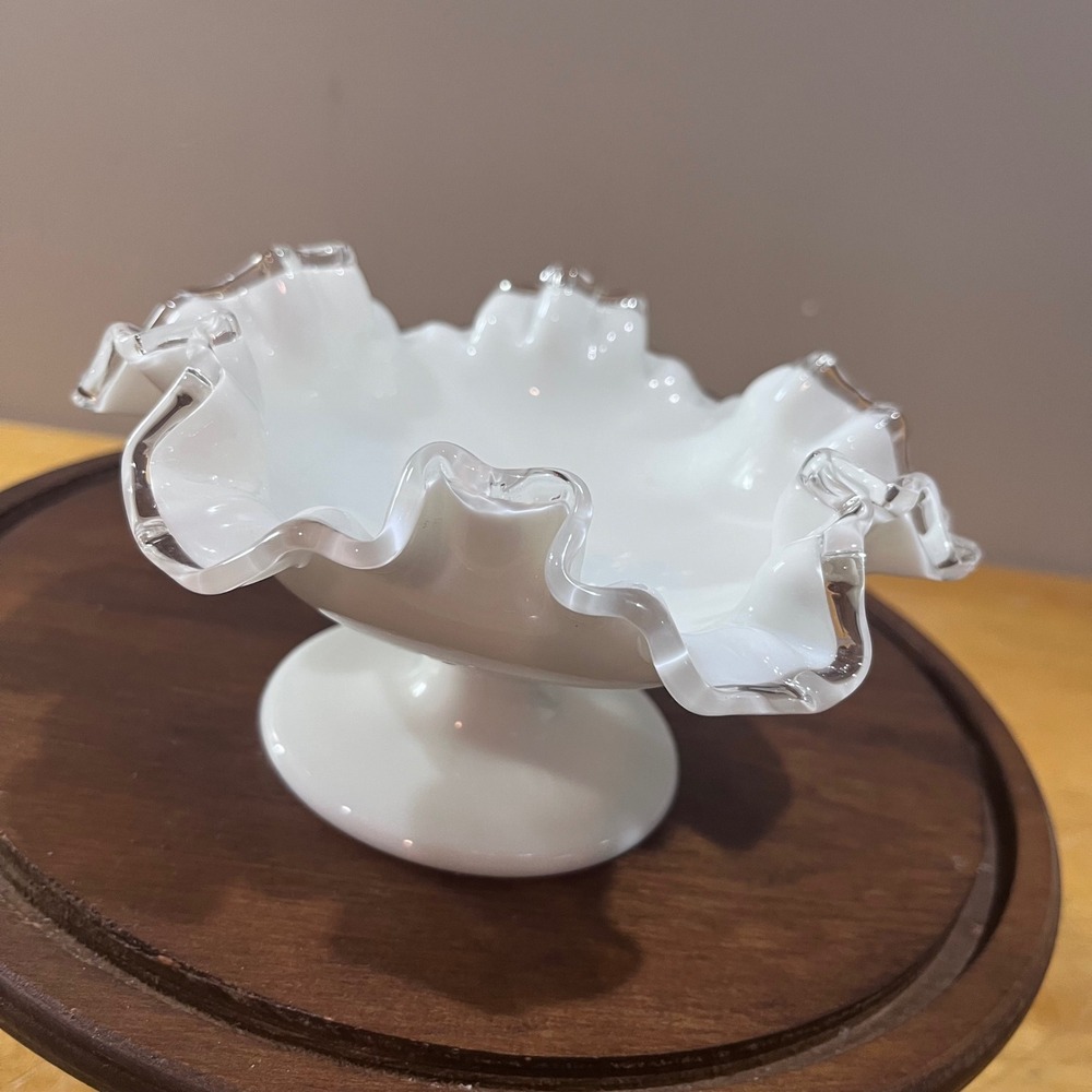 Vtg Fenton Silver Crest Milk Glass Ruffled Pedestal‎ Compote Bowl MCM White 6.5"
